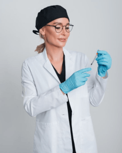 Procedură de conturare a tâmplelor cu acid hialuronic
